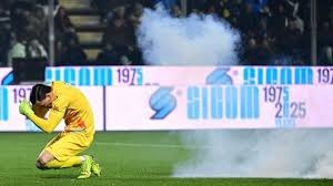 足球欧洲杯门将扑点成热点话题