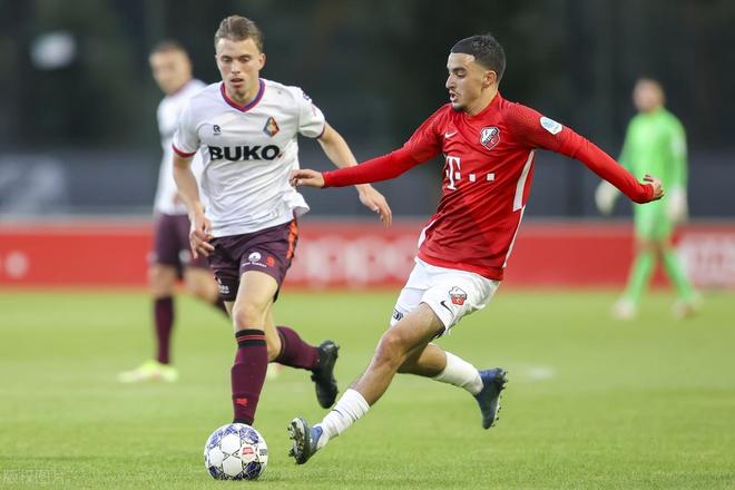 看似势均力 看似势均力