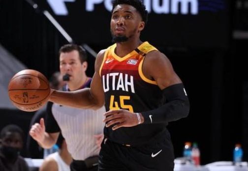 豪取三连胜 豪取三连胜